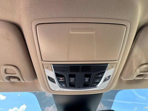 Used 2024 Acura MDX w/ Technology Package FWD image 35