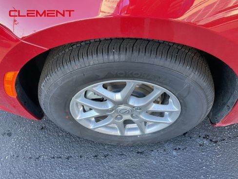 New 2026 Chrysler Pacifica Select image 7