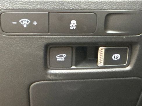 Used 2025 Hyundai Palisade SEL FWD image 24
