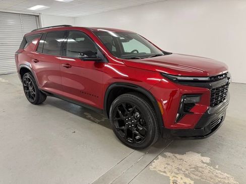 New 2026 Chevrolet Traverse RS image 3