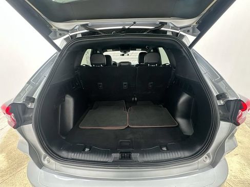 Used 2023 Ford Escape ST-Line w/ Tech Pack #1 AWD/4WD image 21