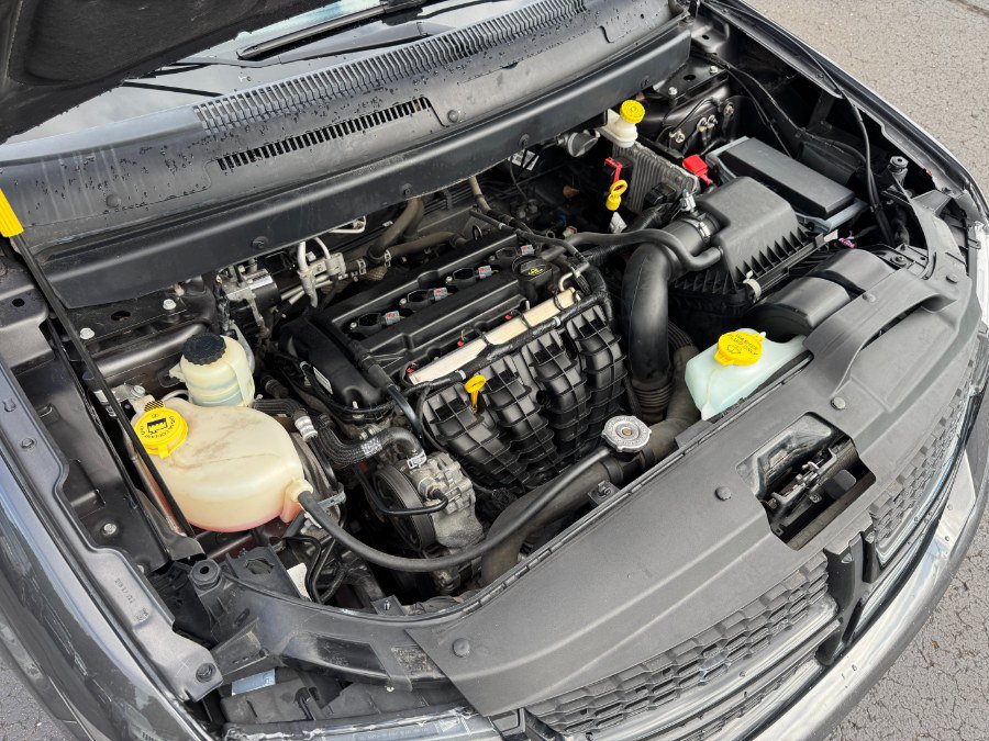 Used 2018 Dodge Journey SE w/ Popular Equipment Group FWD image 25