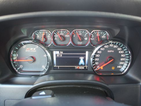 Used 2016 Chevrolet Silverado 2500 LT w/ LT Convenience Package image 8