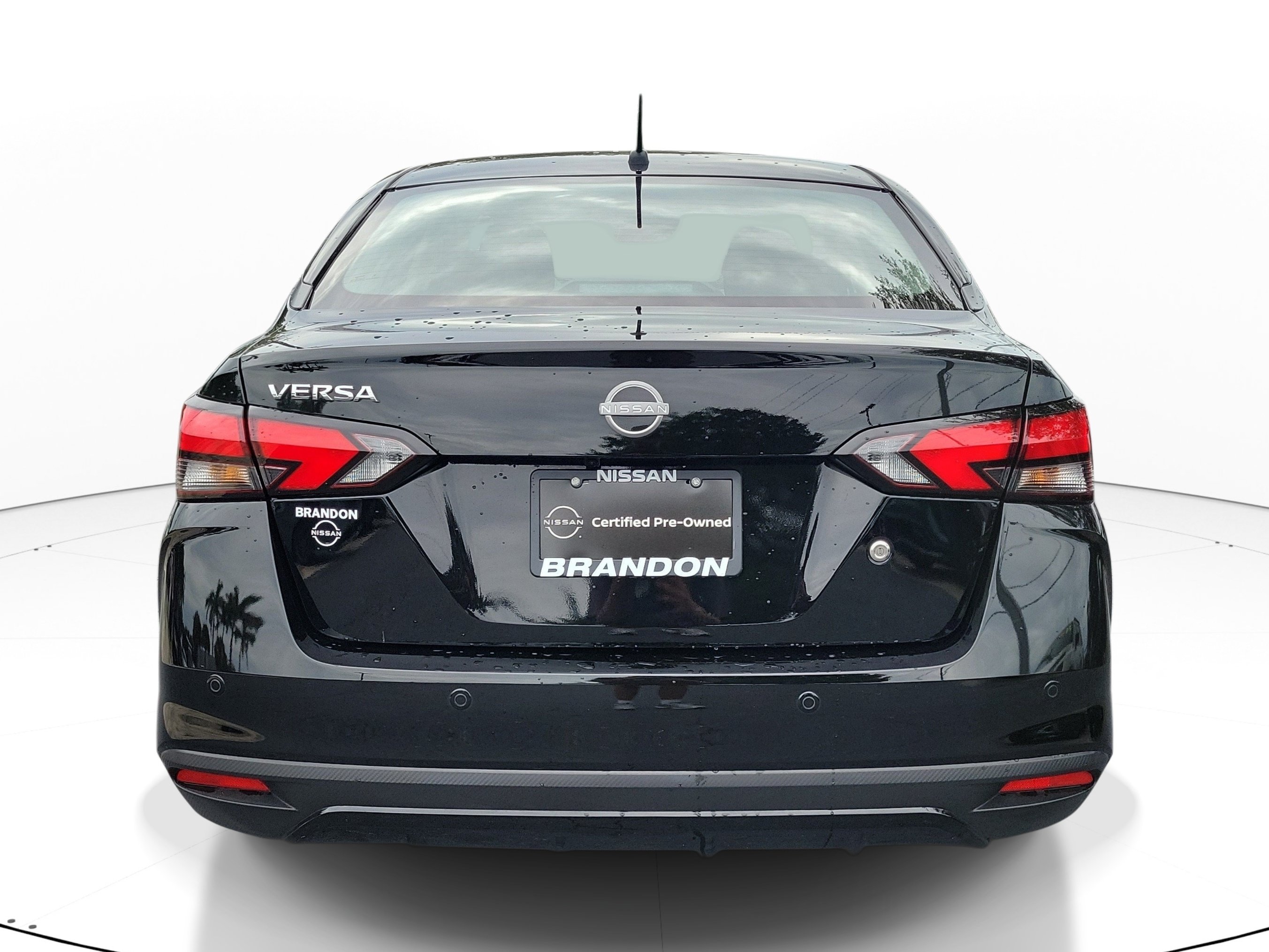 Certified 2025 Nissan Versa S w/ S Plus Package FWD image 6