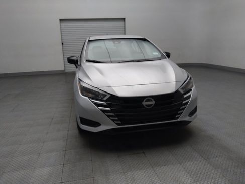 Used 2025 Nissan Versa S w/ Trunk Package image 14