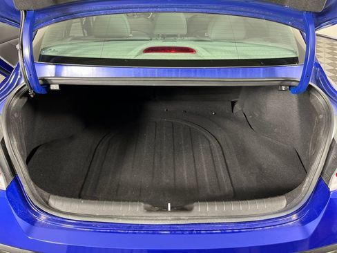 Used 2025 Hyundai Elantra SEL image 21