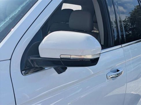Used 2024 Ford Expedition Limited AWD/4WD image 14