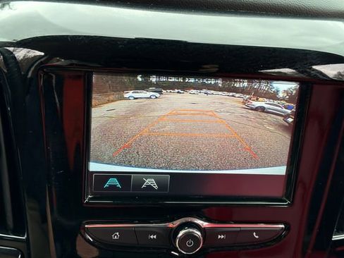 Used 2018 Chevrolet Traverse LS image 24