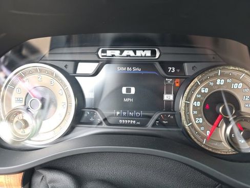 Used 2022 RAM 1500 Limited w/ Body-Colour Bumper Group image 21