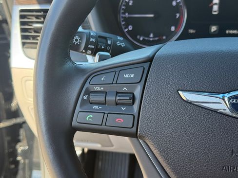 Used 2017 Genesis G80 3.8 w/ Option Group 02 image 15