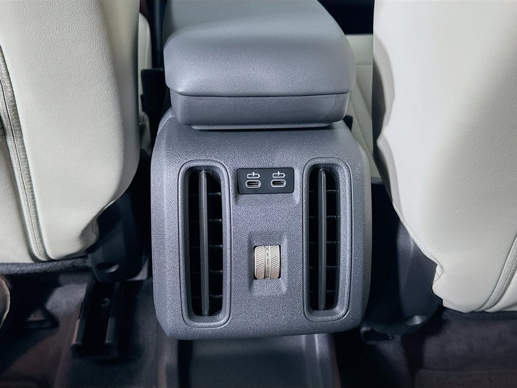 Certified 2025 MINI Cooper Countryman S AWD/4WD image 18