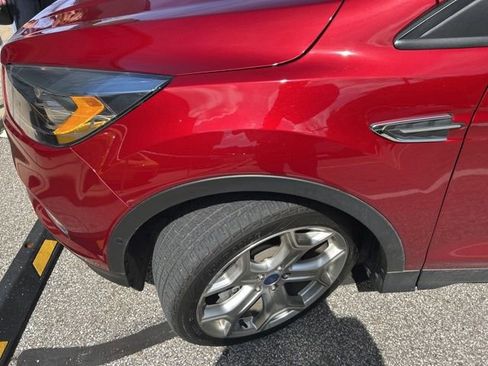 Used 2019 Ford Escape Titanium AWD/4WD image 17