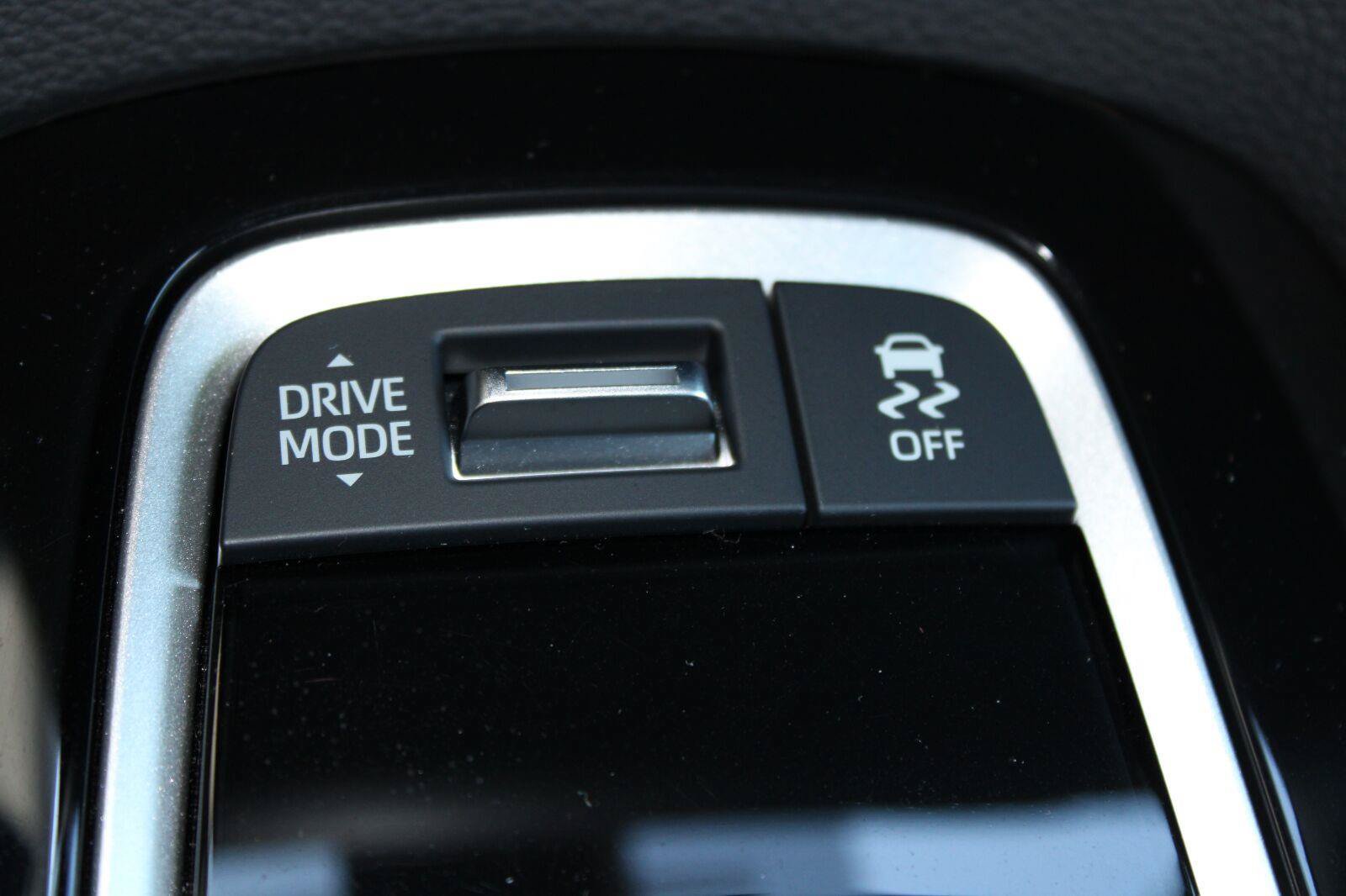 Certified 2024 Toyota Corolla SE w/ SE Package FWD image 25