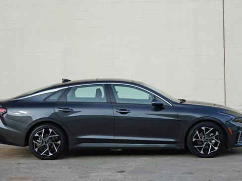 Used 2025 Kia K5 EX FWD image 53