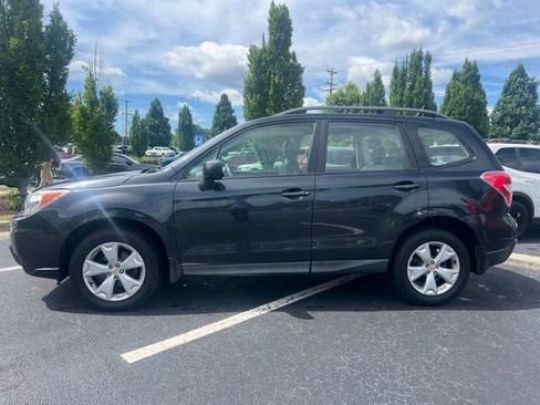 Used 2015 Subaru Forester 2.5i w/ Alloy Wheel Package AWD/4WD image 10