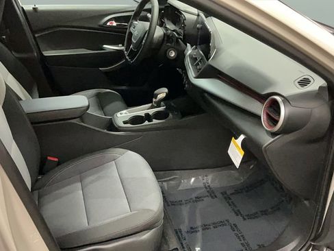 New 2026 Chevrolet Trax RS image 21