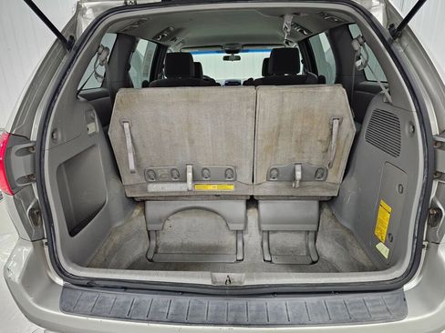 Used 2006 Toyota Sienna LE FWD image 16