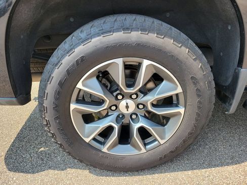 Used 2022 Chevrolet Silverado 1500 RST AWD/4WD image 30