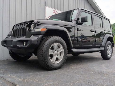 Used 2021 Jeep Wrangler Unlimited Sport AWD/4WD image 16