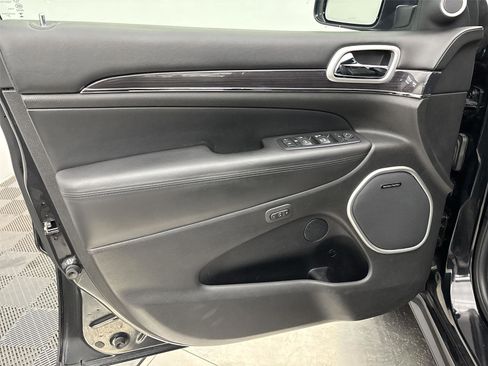 Used 2016 Jeep Grand Cherokee High Altitude image 26