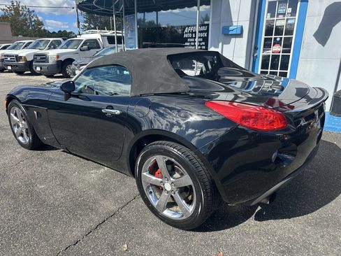 Used 2008 Pontiac Solstice GXP w/ Premium Package image 9