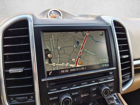 Used 2015 Porsche Cayenne S AWD/4WD image 13