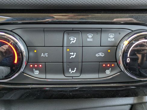 New 2026 Chevrolet TrailBlazer LT w/ LT Cold Weather Package image 12