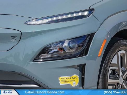 Used 2022 Hyundai Kona SEL w/ Convenience Package FWD image 5