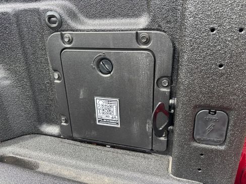 Used 2025 Ford Maverick XLT w/ XLT Luxury Package image 30