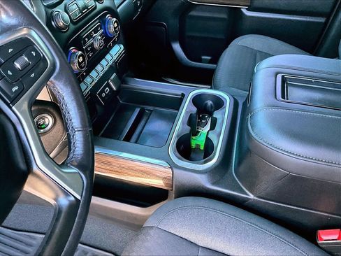 Used 2021 Chevrolet Silverado 1500 LT Trail Boss AWD/4WD image 21