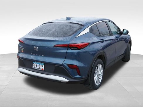 Certified 2024 Buick Envista Preferred w/ Convenience I Package image 3