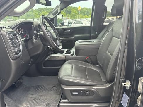 Used 2022 Chevrolet Silverado 2500 LTZ w/ LTZ Plus Package AWD/4WD image 20