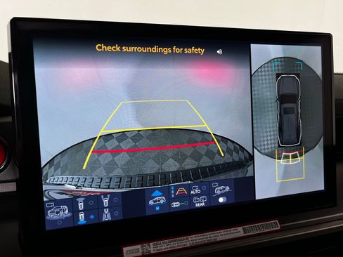 Certified 2025 Toyota 4Runner TRD Off-Road Premium image 20