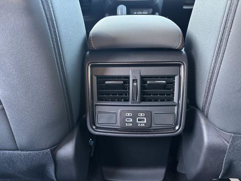 Used 2026 Subaru Forester Wilderness w/ Wilderness Package AWD/4WD image 25