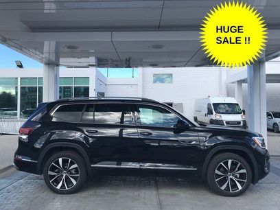 New 2025 Volkswagen Atlas SEL Premium R-Line