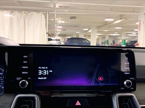 Used 2023 Kia Sorento S w/ Panoramic Sunroof Package image 36