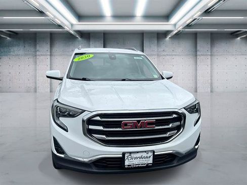 Used 2020 GMC Terrain SLT AWD/4WD image 2