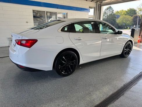Used 2023 Chevrolet Malibu LT w/ LT True North Edition FWD image 12