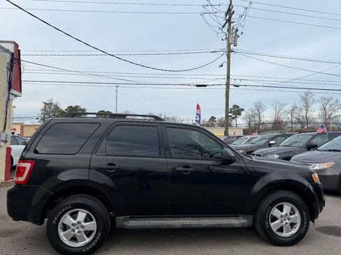Used 2011 Ford Escape XLT image 10