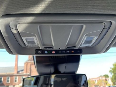 Used 2022 Chevrolet Silverado 1500 LT Trail Boss w/ Protection Package image 37