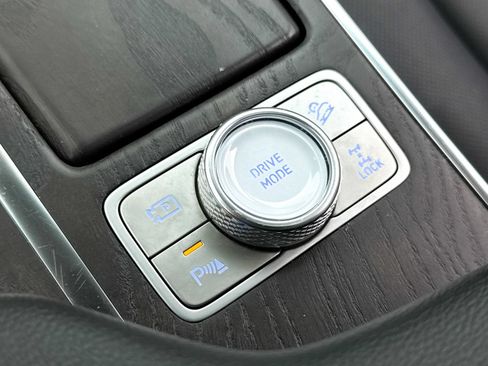 Used 2024 Genesis GV80 3.5T AWD/4WD image 25