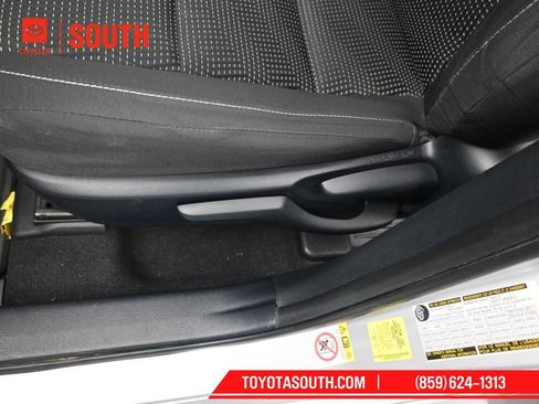 Used 2017 Toyota Corolla iM image 19