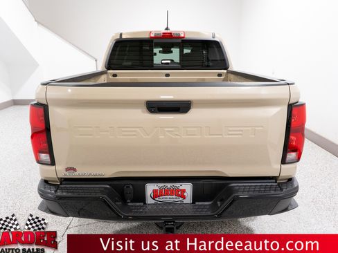 Used 2023 Chevrolet Colorado Z71 w/ Advanced Trailering Package image 4