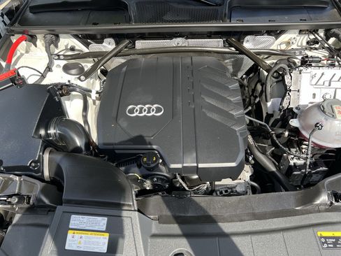 Used 2023 Audi Q5 2.0T Premium w/ Convenience Package image 36