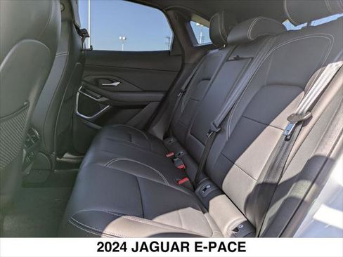 New 2024 Jaguar E-PACE R-Dynamic SE image 12