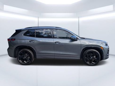 New 2026 Volkswagen Tiguan SE R-Line FWD image 2