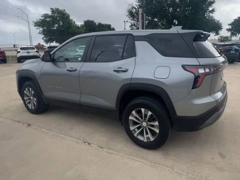 Certified 2025 Chevrolet Equinox LT image 6