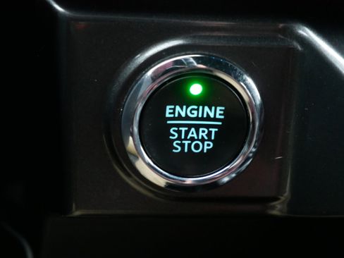 Used 2022 Ford F150 XLT w/ Equipment Group 302A High image 28