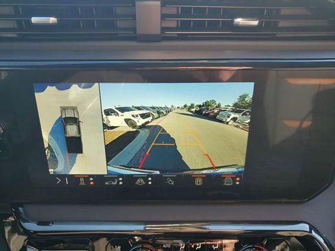 New 2025 GMC Sierra 2500 AT4 w/ AT4 Premium Plus Package image 42