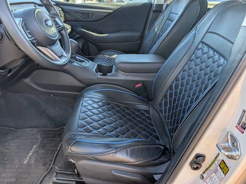 Used 2021 Subaru Outback 2.5i image 10